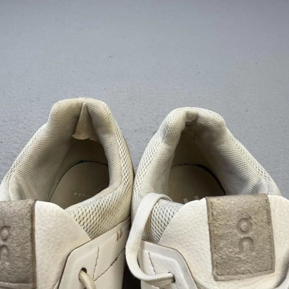 On The Roger Shoes Mens Size 9 White Leather Cushioned Casual Sneakers